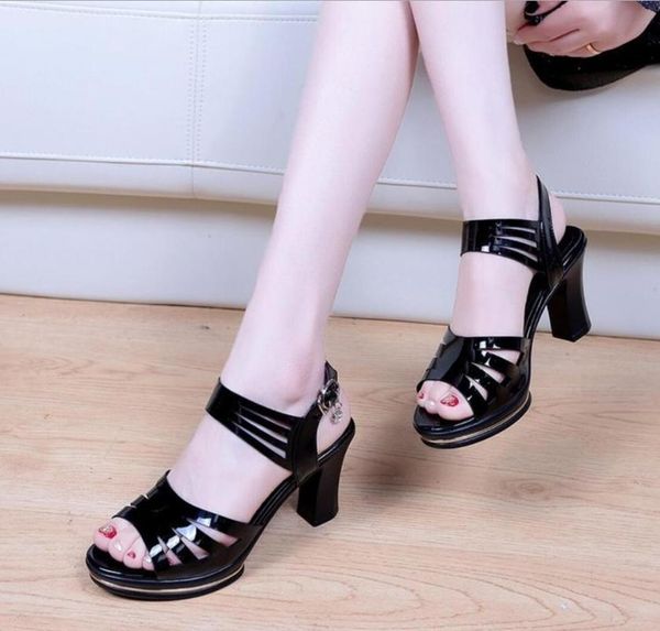 2021 women shoes fashion patent leather sandals ankle strap high heel female sandals night club platform heels ladies gladiator, Black
2021 women shoes fashion patent leather sandals ankle strap high heel female sandals night club platform heels ladies gladiator, Black