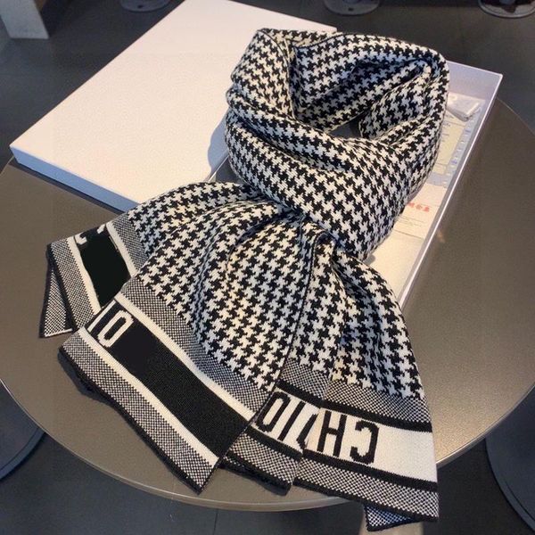 luxury cashmere scarves fashion letter jacquard scarf christmas day gift for girls brand wool shawls, Blue;gray
luxury cashmere scarves fashion letter jacquard scarf christmas day gift for girls brand wool shawls, Blue;gray