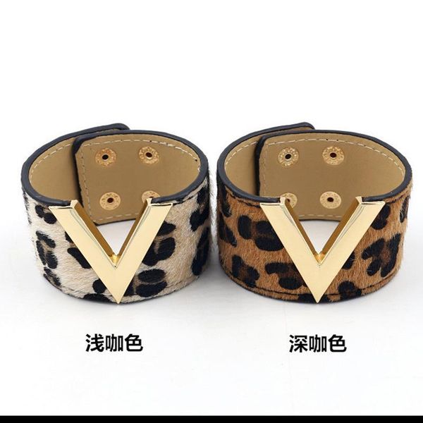 bangle the fashion leopard leather bracelet for women simple all-match v word wide charm cuff wrap femme wristband jewelr, Black
bangle the fashion leopard leather bracelet for women simple all-match v word wide charm cuff wrap femme wristband jewelr, Black