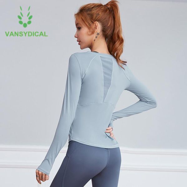 2021 women slim gym yoga shirts spliced mesh sports workout long sleeve quick dry fitness training jogging t-shirts, White;red
2021 women slim gym yoga shirts spliced mesh sports workout long sleeve quick dry fitness training jogging t-shirts, White;red