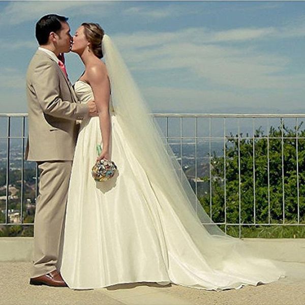 bridal veils 2021 3m cut edge white long one layer comb 1t wedding with metal, Black
bridal veils 2021 3m cut edge white long one layer comb 1t wedding with metal, Black