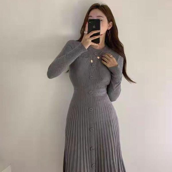 casual dresses elegant korean solid color bodycon pleated dress women o-neck slim waist knitting long sleeve warm winter female clothes, Black;gray
casual dresses elegant korean solid color bodycon pleated dress women o-neck slim waist knitting long sleeve warm winter female clothes, Black;gray