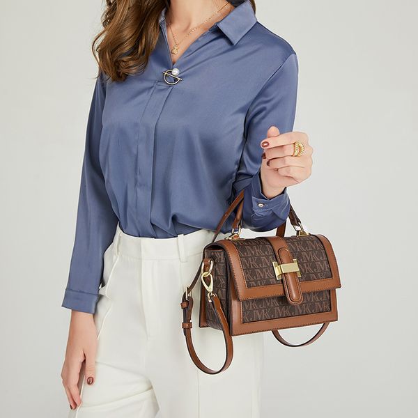 axillary package mkr bag store 2021 women's fashion foreign style small square single shoulder messenger bag fashion
axillary package mkr bag store 2021 women's fashion foreign style small square single shoulder messenger bag fashion