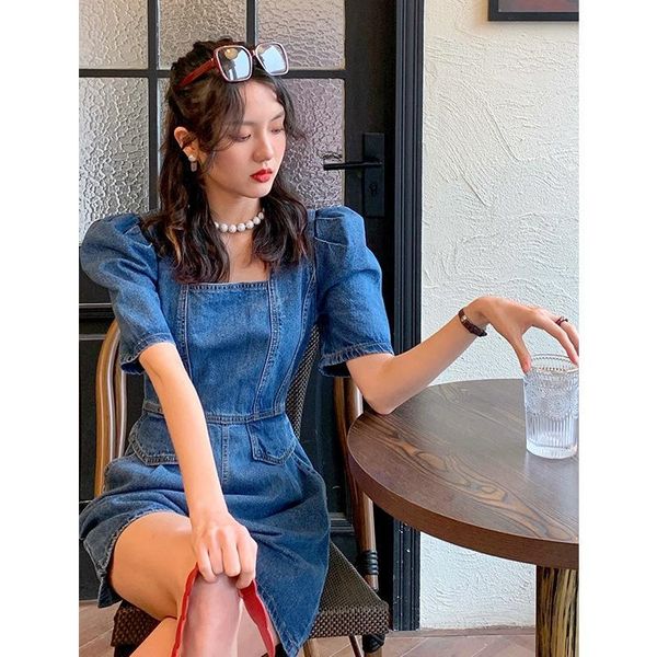 women's jeans 2021 spring and summer bubble sleeve high waist denim one-piece short pants tooling jumpsuit, Blue
women's jeans 2021 spring and summer bubble sleeve high waist denim one-piece short pants tooling jumpsuit, Blue