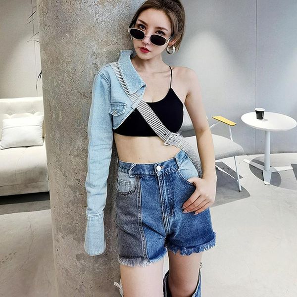 patchwork jackets for women lapel collar long sleeve one off shouder diamonds lace up pockets irregular coats female 2021 v842, Black;brown
patchwork jackets for women lapel collar long sleeve one off shouder diamonds lace up pockets irregular coats female 2021 v842, Black;brown