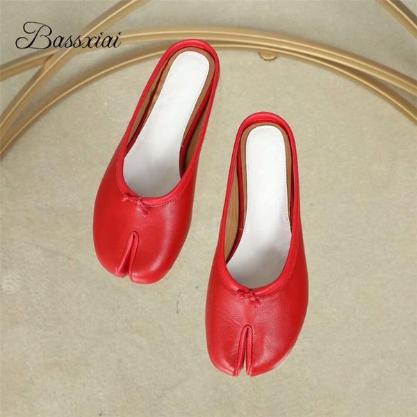 individual split toe flat heel slippers women multicolor genuine leather slingbacks lazyman outwear mules lady, Black
individual split toe flat heel slippers women multicolor genuine leather slingbacks lazyman outwear mules lady, Black
