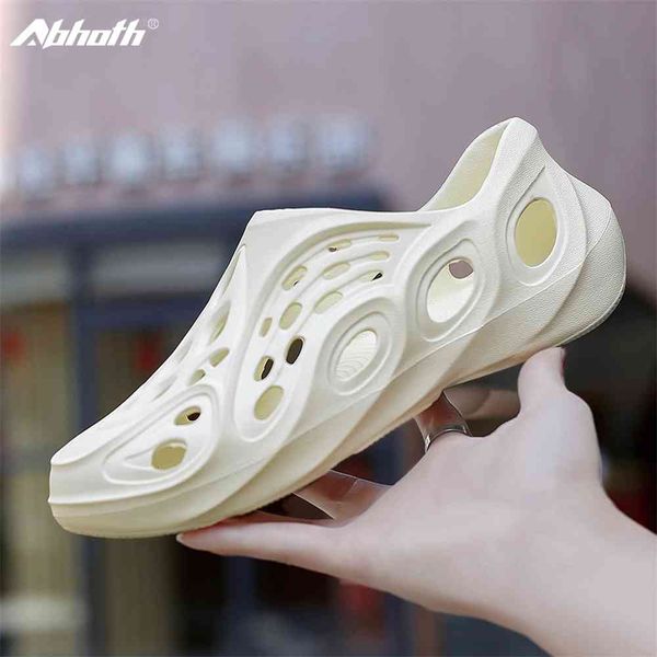 wholesale ab summer men and women sandals hole shoes couple home slippers breathable beach flat rubber light comfortable, Black
wholesale ab summer men and women sandals hole shoes couple home slippers breathable beach flat rubber light comfortable, Black
