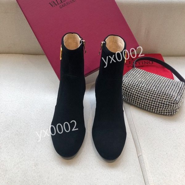 brand luxury womens half high heel boots pointed toes mid-calf booties ladies knight suede leather boots size 35-40, Black
brand luxury womens half high heel boots pointed toes mid-calf booties ladies knight suede leather boots size 35-40, Black