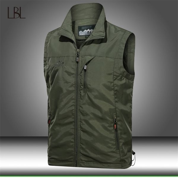 sleeveless vest men summer breathable waistcoat vest jacket men's outdoor fishing hiking pography vest male zipper clothing 211111, Black;white
sleeveless vest men summer breathable waistcoat vest jacket men's outdoor fishing hiking pography vest male zipper clothing 211111, Black;white