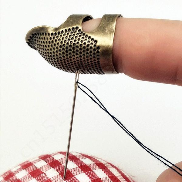 1pcs retro finger protector antique thimble ring handworking needle thimble needles craft household diy sewing tools accessories, Black
1pcs retro finger protector antique thimble ring handworking needle thimble needles craft household diy sewing tools accessories, Black