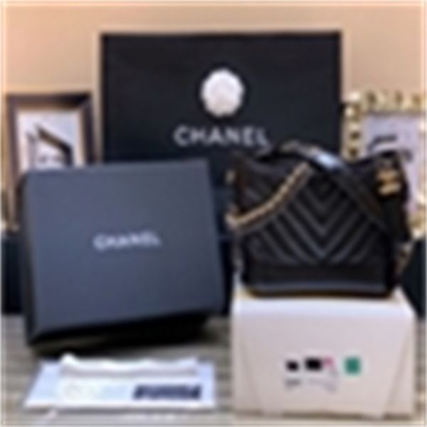 a91810 new v pattern gabrielle small stray bag black women handbags iconic bags handles shoulder bags totes cross
a91810 new v pattern gabrielle small stray bag black women handbags iconic bags handles shoulder bags totes cross