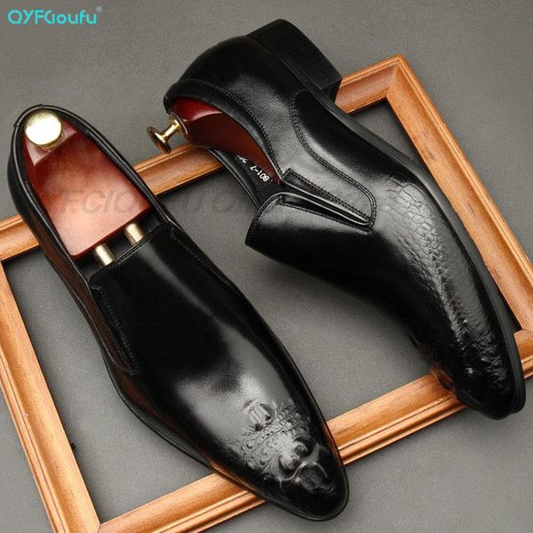 genuine leather men brogue business wedding banquet shoes casual flat shoe vintage handmade oxford shoes for men black
genuine leather men brogue business wedding banquet shoes casual flat shoe vintage handmade oxford shoes for men black