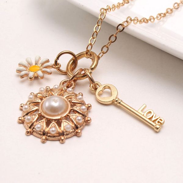 charming sunflower/key alloy pendant necklace kids girls fashion long chain necklaces handmade jewelry adorable, Red;brown
charming sunflower/key alloy pendant necklace kids girls fashion long chain necklaces handmade jewelry adorable, Red;brown