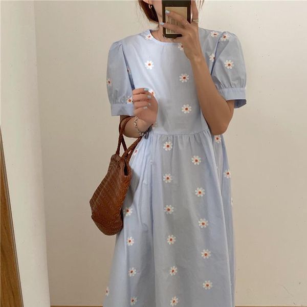 vinatge floral embroidery elegant women dress 2021 new summer korean style puff sleeve party long dresses vestidos, Black;gray
vinatge floral embroidery elegant women dress 2021 new summer korean style puff sleeve party long dresses vestidos, Black;gray