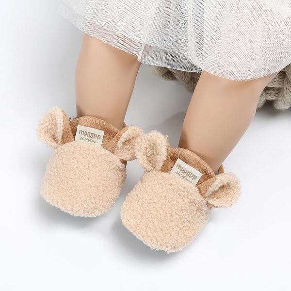 newborn baby child crawling shoes boy girl lamb slippers prewalker trainers baby lids cute ear solid shoes foe infant 2021
newborn baby child crawling shoes boy girl lamb slippers prewalker trainers baby lids cute ear solid shoes foe infant 2021