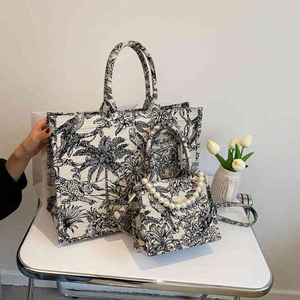 80% off shop clearance tote bag women's new graffiti spray painting new cotton canvas large capacity portable shoulder
80% off shop clearance tote bag women's new graffiti spray painting new cotton canvas large capacity portable shoulder