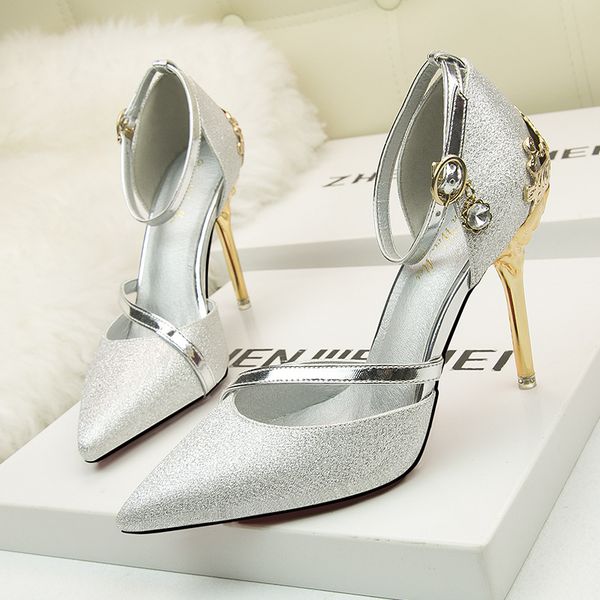 1723-pumps womens shoes wedding shoes red bridal shoes metal hollow suede pointed high heels, Black
1723-pumps womens shoes wedding shoes red bridal shoes metal hollow suede pointed high heels, Black