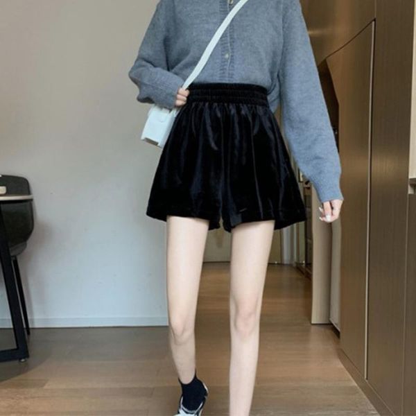 women's shorts oversize korean style loose casual solid all-match black gold velvet high waist warm elastic wide-leg pants, White;black
women's shorts oversize korean style loose casual solid all-match black gold velvet high waist warm elastic wide-leg pants, White;black