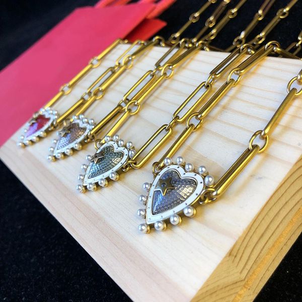 fashion copper gold-plated jewelry fashion small pearl retro love five-pointed star short necklace for woman, Silver
fashion copper gold-plated jewelry fashion small pearl retro love five-pointed star short necklace for woman, Silver