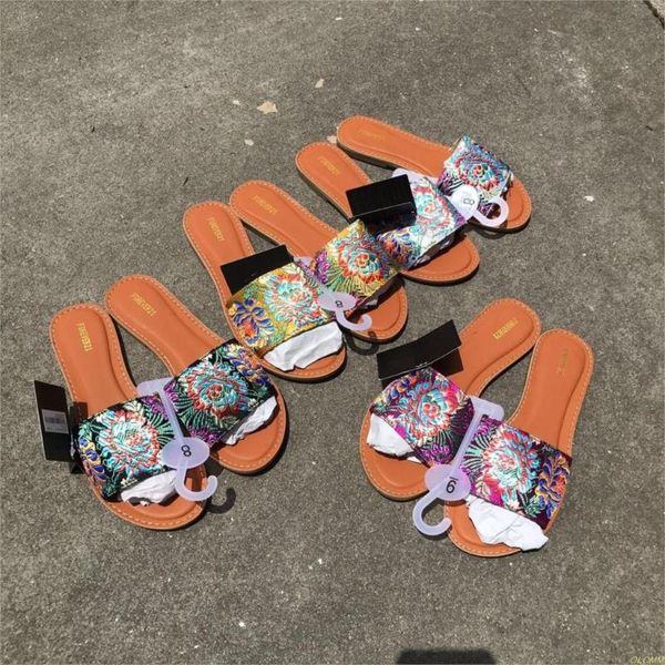 2021 new women summer flats slippers genuine leather shoes woman sandals open toe ladies slippers size 36-41, Black
2021 new women summer flats slippers genuine leather shoes woman sandals open toe ladies slippers size 36-41, Black