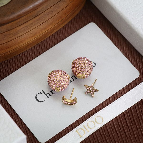 stud earrings designer strawberry d letter pearl jewelry couple gift jewelry, Golden;silver
stud earrings designer strawberry d letter pearl jewelry couple gift jewelry, Golden;silver