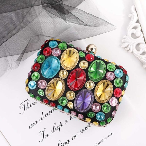 new trend colorful diamond lock commuter wedding dinner bridal chain shoulder bag
new trend colorful diamond lock commuter wedding dinner bridal chain shoulder bag
