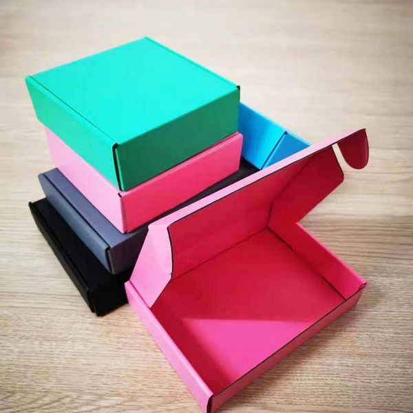 5pcs/10pcs/kraft box wholesale color package carton small gift box wigs blank 3layer corrugated customized size printed logo
5pcs/10pcs/kraft box wholesale color package carton small gift box wigs blank 3layer corrugated customized size printed logo