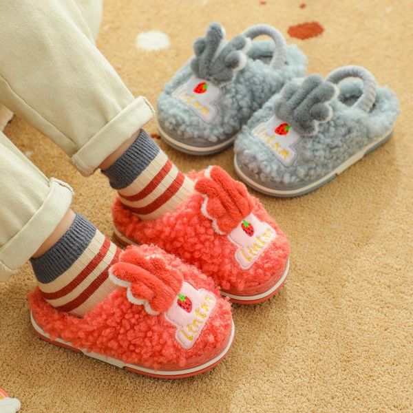 slipper 2021 winter warm children girls cartoon strawberry fleece fur indoor home thick slippers boys kids casual non-slip baby shoes, Black;grey
slipper 2021 winter warm children girls cartoon strawberry fleece fur indoor home thick slippers boys kids casual non-slip baby shoes, Black;grey
