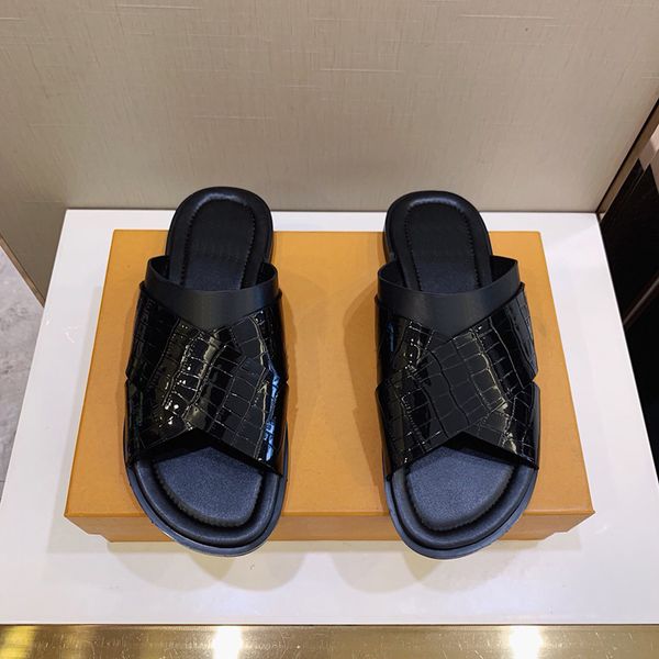 fashion designer casual slippers for men, summer beach slides, men's sandals, with boxes, wholesale ,size 38-44,-b016, Black
fashion designer casual slippers for men, summer beach slides, men's sandals, with boxes, wholesale ,size 38-44,-b016, Black