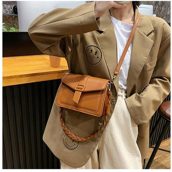 cross body small bag female 2021 net red fashion shoulder messenger korean version of simple dinner square
cross body small bag female 2021 net red fashion shoulder messenger korean version of simple dinner square