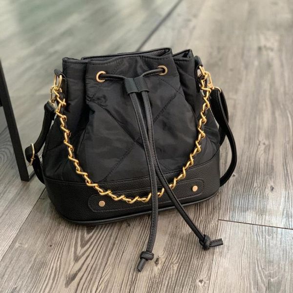 evening bags women fashion camouflage string waterproof nylon shoulder bag female crossbody ladies bolsa travel messenger
evening bags women fashion camouflage string waterproof nylon shoulder bag female crossbody ladies bolsa travel messenger