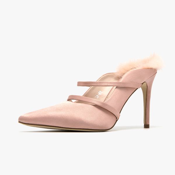 solid color mink fur fashion pointed womens shoes womens summer sandals pointed stiletto heel low-cut high heels all-match, Black
solid color mink fur fashion pointed womens shoes womens summer sandals pointed stiletto heel low-cut high heels all-match, Black