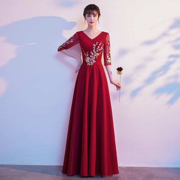 ethnic clothing plus size 3xl 4xl pleated maxi dess chinese style embroidery floral cheongsam lace perspective sleeve qipao chorus vest, Red
ethnic clothing plus size 3xl 4xl pleated maxi dess chinese style embroidery floral cheongsam lace perspective sleeve qipao chorus vest, Red