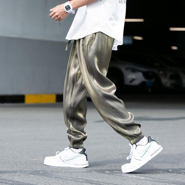 men's pants 2021 mens summer smooth fabric silk nine-point trousers ice casual loose shiny thin color track harem, Black
men's pants 2021 mens summer smooth fabric silk nine-point trousers ice casual loose shiny thin color track harem, Black