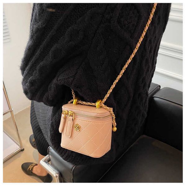happy_buy_bag 2022women's single shoulder bag xiaoxiangfeng women's single shoulder fashion chain bag lingge women's messenge
happy_buy_bag 2022women's single shoulder bag xiaoxiangfeng women's single shoulder fashion chain bag lingge women's messenge