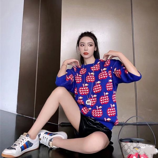 womens classic designer sweater round neck sweater for fall/winter new heart-shaped jacquard pattern pink love chain link knit sweater, White;black
womens classic designer sweater round neck sweater for fall/winter new heart-shaped jacquard pattern pink love chain link knit sweater, White;black