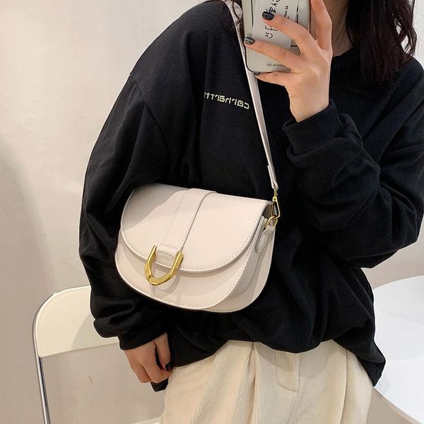 shoulder bags 2021 fashion female small pu leather saddle crossbody handbags and purses designer simple bag
shoulder bags 2021 fashion female small pu leather saddle crossbody handbags and purses designer simple bag