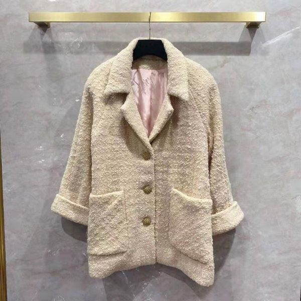 women's wool & blends american european and clothing 2021 winter style long sleeved suit collar fashion single breasted woolen jacket, Black
women's wool & blends american european and clothing 2021 winter style long sleeved suit collar fashion single breasted woolen jacket, Black