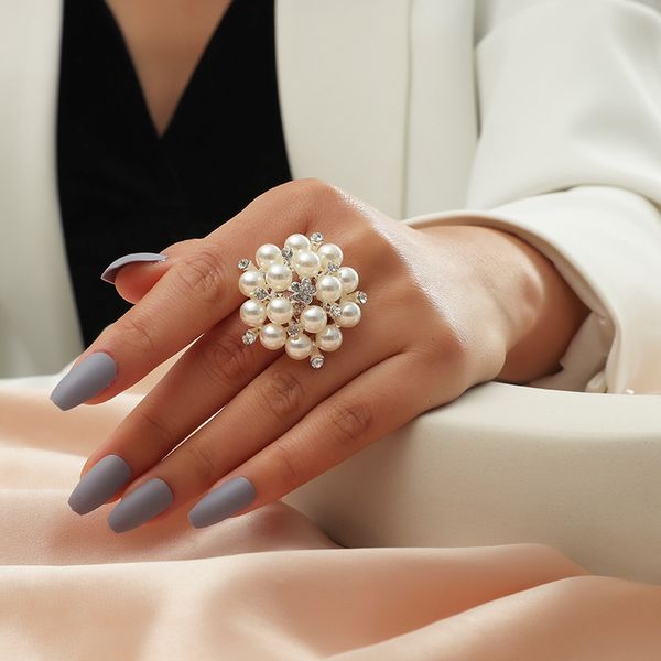 love ring korean style pearl zircon for women girl simulated flower open finger s fashion wedding party jewelry wholesale, Slivery;golden
love ring korean style pearl zircon for women girl simulated flower open finger s fashion wedding party jewelry wholesale, Slivery;golden