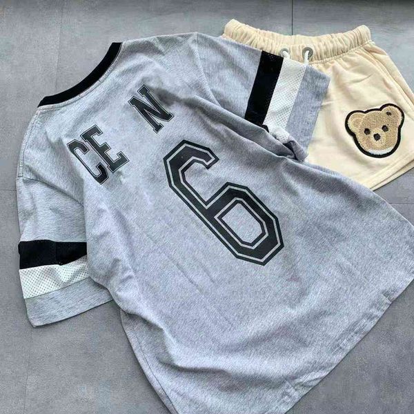 t shirt chaopai saijia 21 spring and summer letter printing black white grey mesh splicing casual fashion couple short sleeves
t shirt chaopai saijia 21 spring and summer letter printing black white grey mesh splicing casual fashion couple short sleeves