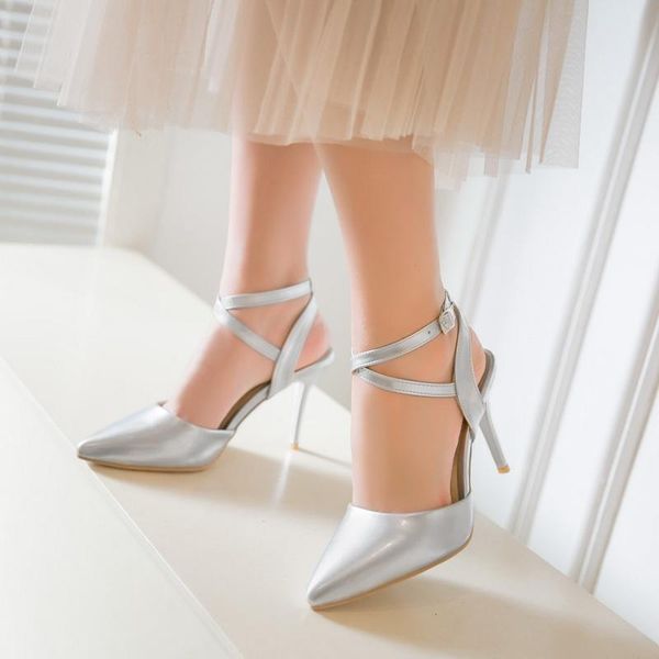 sandals 2021 korean pointed buckle women's summer multi-functional slim heel high-heeled shoes large thin, Black
sandals 2021 korean pointed buckle women's summer multi-functional slim heel high-heeled shoes large thin, Black