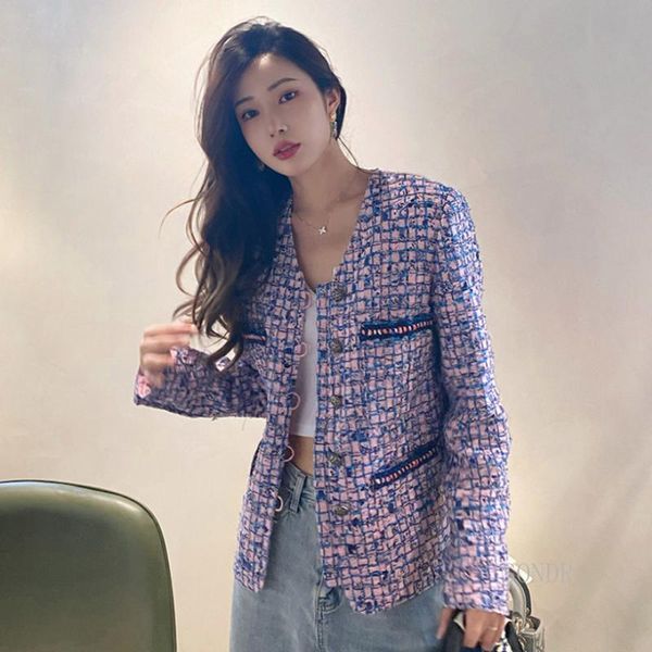 women's jackets high fashion plaid tweed jacket women runway coat 2021 autumn winter v neck single breasted coats and outwear, Black;brown
women's jackets high fashion plaid tweed jacket women runway coat 2021 autumn winter v neck single breasted coats and outwear, Black;brown