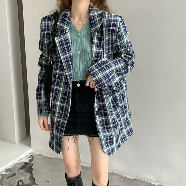 2021 new autumn vintage plaid blazers women work wear formal notched blazer loose elegant ol suit jacket woman clothes ya1r, White;black
2021 new autumn vintage plaid blazers women work wear formal notched blazer loose elegant ol suit jacket woman clothes ya1r, White;black