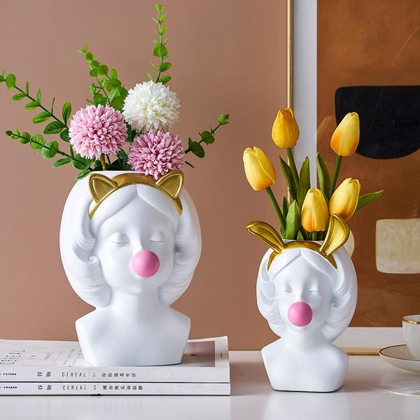 nordic style white resin vase cute girl blowing bubbles decorative head carving vase modern home decoration pen holder
nordic style white resin vase cute girl blowing bubbles decorative head carving vase modern home decoration pen holder