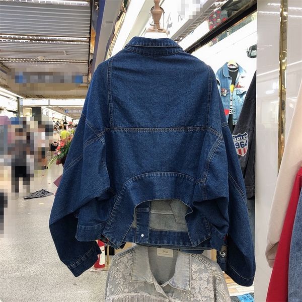 2021 spring autumn new design retro silhouette loose bat sleeved jeans coat fashion turn-down collar denim jacket women f5l2, Black;brown
2021 spring autumn new design retro silhouette loose bat sleeved jeans coat fashion turn-down collar denim jacket women f5l2, Black;brown