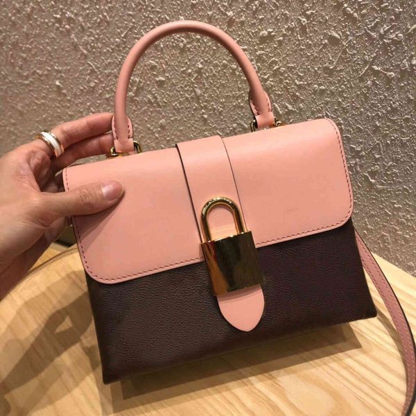 7a+ luxury mini pochette portefeuilles pour femmes marque de luxe locky genuine leather shoulder bags ladies wallets 7a high end custom
7a+ luxury mini pochette portefeuilles pour femmes marque de luxe locky genuine leather shoulder bags ladies wallets 7a high end custom