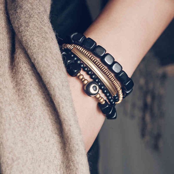 curved tail flower style men's multi-layer bracelet tide with personalized sandalwood volcanic stone beads, Golden;silver
curved tail flower style men's multi-layer bracelet tide with personalized sandalwood volcanic stone beads, Golden;silver