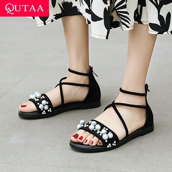 qutaa 2021 string bead crystal flat heel hollow women shoes cross strap zipper flock fashion female sandals big size 34-43, Black
qutaa 2021 string bead crystal flat heel hollow women shoes cross strap zipper flock fashion female sandals big size 34-43, Black