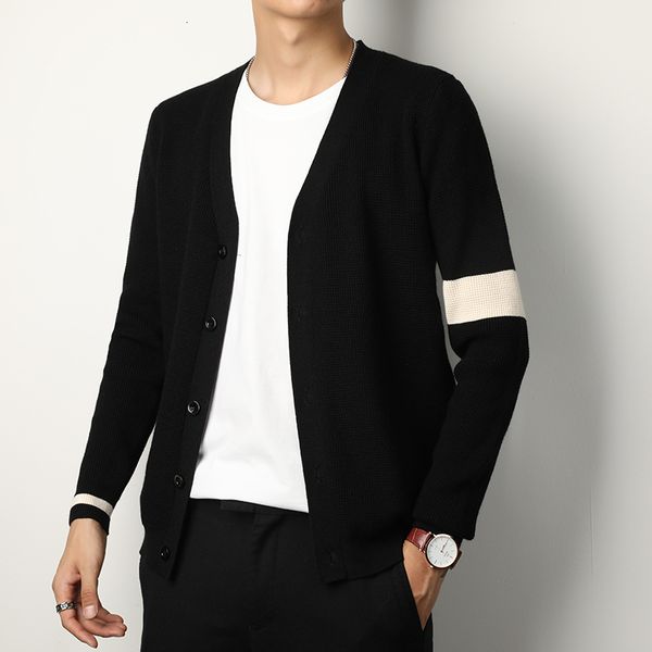 new autumn 2021 sweater fashion v casual neck cardigan single male breasted striped sleeve long for man 3xl n7yo, White;black
new autumn 2021 sweater fashion v casual neck cardigan single male breasted striped sleeve long for man 3xl n7yo, White;black