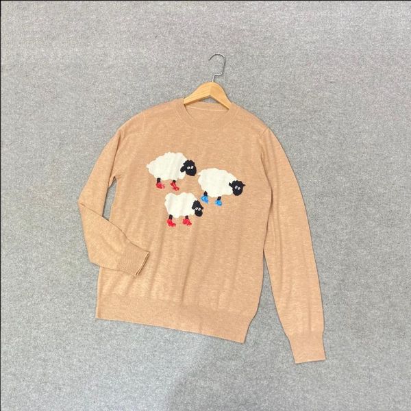 women's sweaters autumn and winter ladies round neck three lambs wool knitted bottoming shirt, White;black
women's sweaters autumn and winter ladies round neck three lambs wool knitted bottoming shirt, White;black